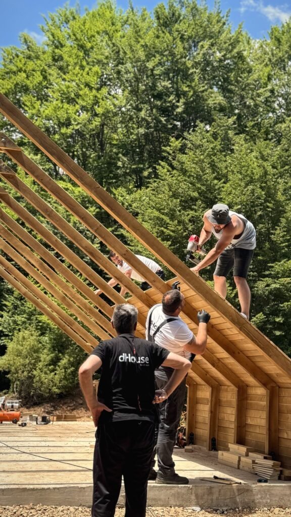 Прецизна монтажа на A-frame конструкција – dHouse