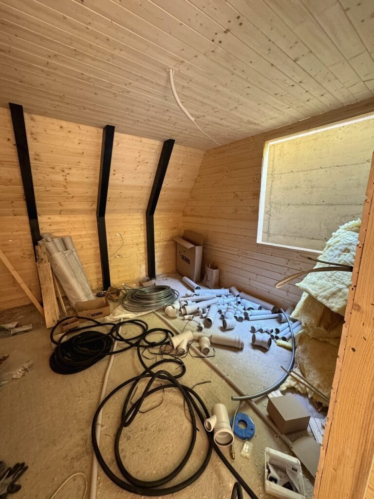 Подготовка на ентериерот – A-frame Маврово
